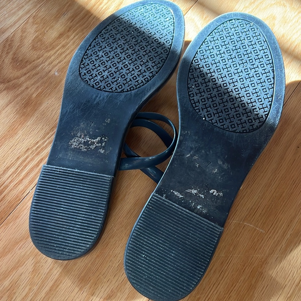 Tory Burch used flip flop rubber size 7 - Picture 3 of 4